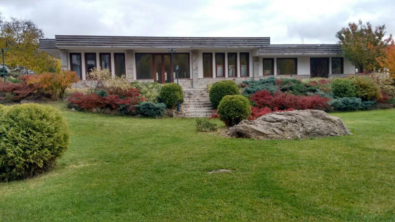 Ferienwohnung Комплекс Падалото "Етно" Smoljan Exterior foto