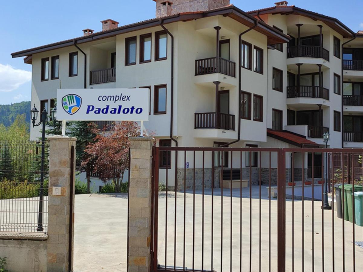 Ferienwohnung Комплекс Падалото "Етно" Smoljan Exterior foto
